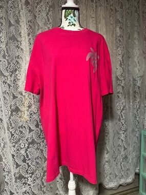 Women’s Oversized Short-Sleeve Tee - Casual Crewneck